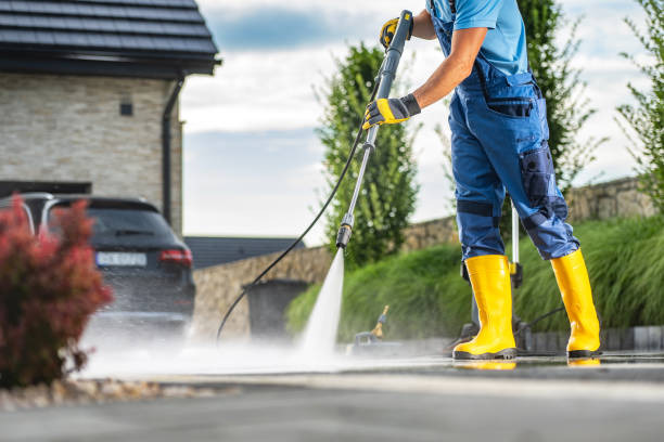 Why Choose Our Certified Pressure Washing Experts for Your Project Needs in Cedar City, UT?